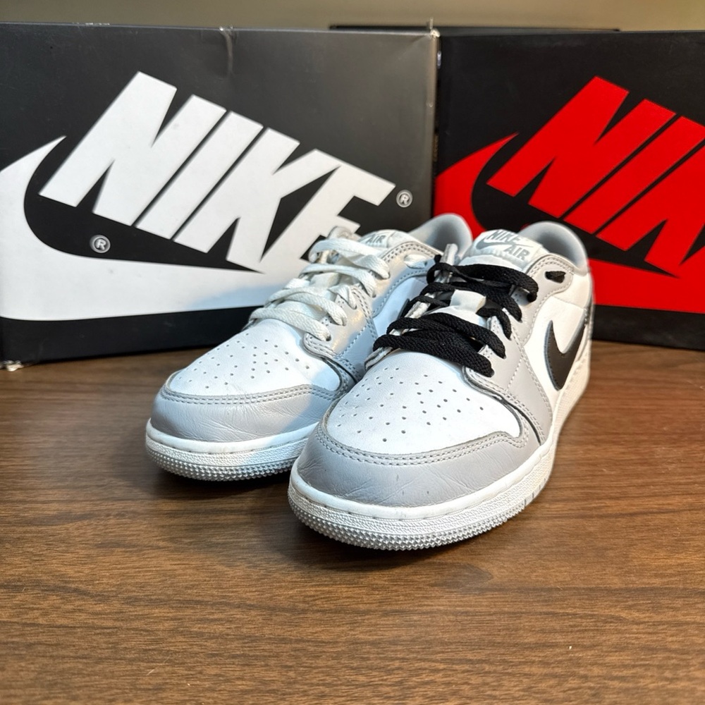 Nike Air Jordan 1 Reto Low OG Barons Size 7Y CZ0858-110